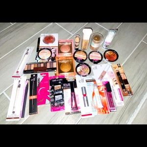 Make-up Lot